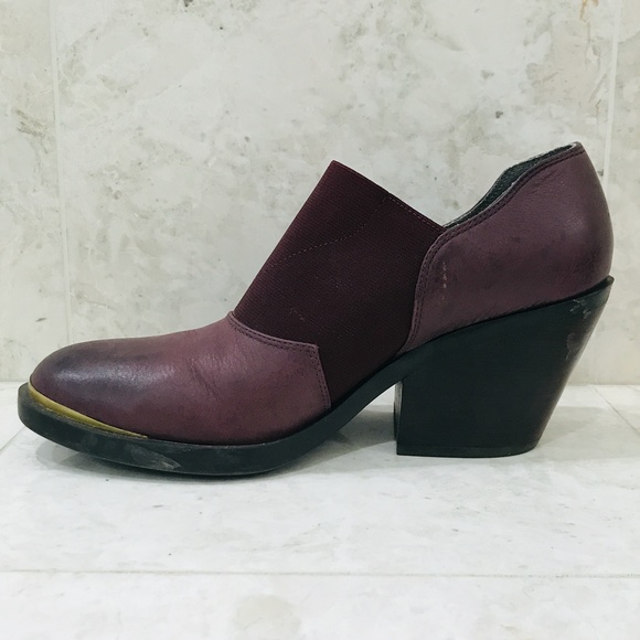 NAYA {10} Ankle Booties in Merlot / Purple with Gold Banding & Chunky Bl… - Picture 3 of 11